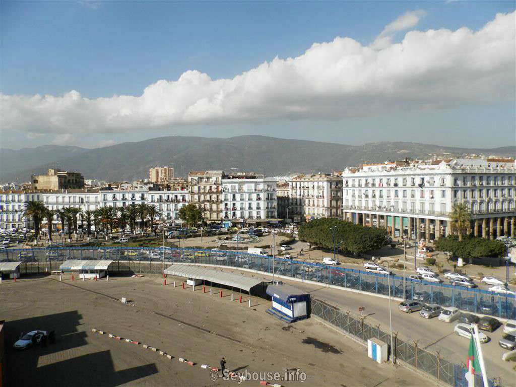 Photo M. Roland Bussola